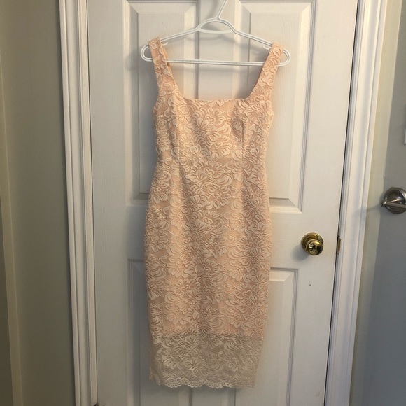 Vesper Lace Body Con Dress - Picture 4 of 7